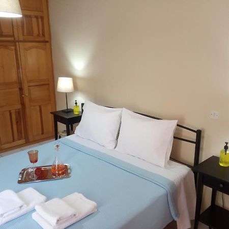 Small Town Apartment Konitsa Luaran gambar