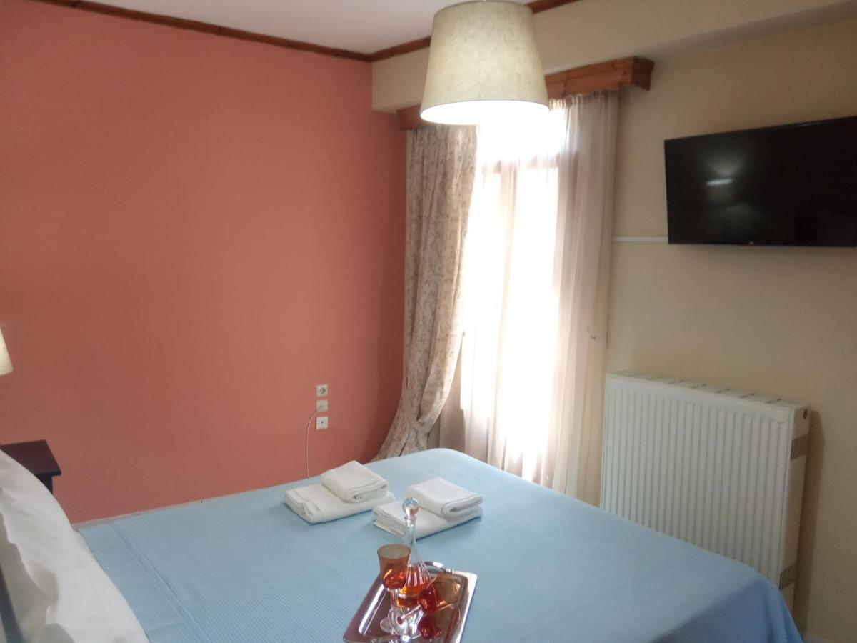 Small Town Apartment Konitsa Luaran gambar
